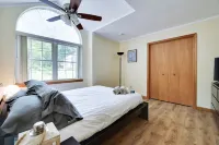 Poconos House - 4BR house in Saw Creek, Bushkill