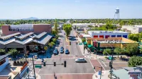 Brand New Townhome in the heart of Downtown Gilbert - 수영장