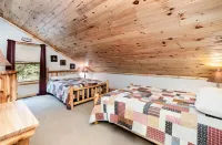 Cabin near Leota Trails