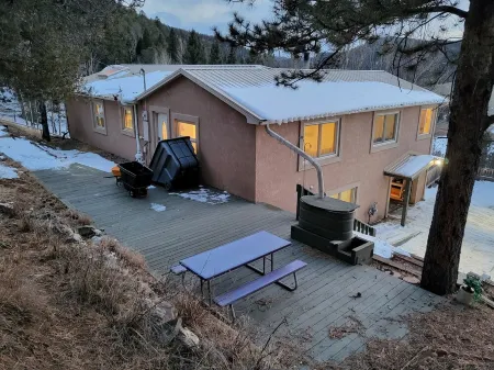 Beautiful Rocky Mountain Home with Views Near Cripple Creek on 1 Acre.