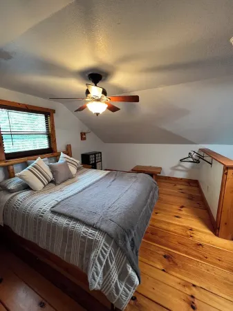 Cozy cabin all new everything.