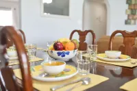 TMK-Spacious 4br home with pool for your comfort. EV charger available