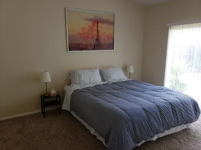 OCEANSIDE 4 BED/2BATH HOME - NEAR LEGOLAND, CAMP PENDLETON, SAFARI ZOO & BEACHES Hotels near Vons