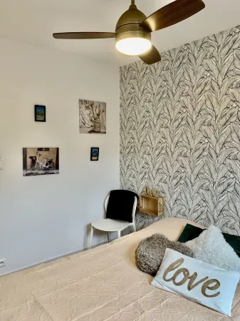 x1f33a;Le Cocon Sarladais Downtown Private Parking Garden Terracex1f338; Отели рядом с достопримечательностью «Vieux Sarlat»