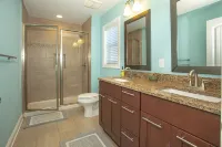 Sea 2 Sea - 4 Bdrm w/ Pool and New Patio - 1 Minute Walk to Beach