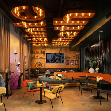 Moxy Glasgow Merchant City