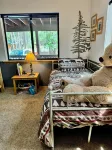 Ponderosa Place in Pinetop - Family & Dog Friendly, Tranquil Backyard