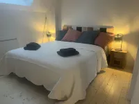 Lovely renovated barn with all comforts. Hotel a Maine e Loira