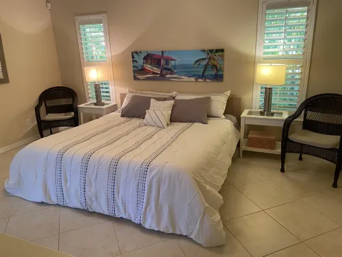 The Island House on Pine Islandwith heat-pump heated  most privacy pool