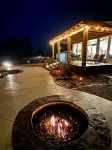 WATERFRONT exclusive 4-bedroom house, pool/hot tub on 15 acres, fenced & gated!