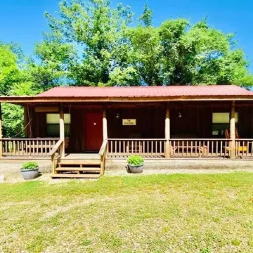 The Woodshed Cabin #304