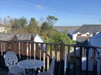 Appledore - Stables - A couples delight! One bed cottage with parking and wifi! Hotels in Appledore