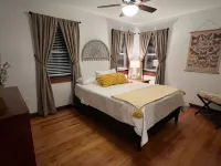 Privacy in the hills one hour from NYC and minutes to Breakneck Mtn.