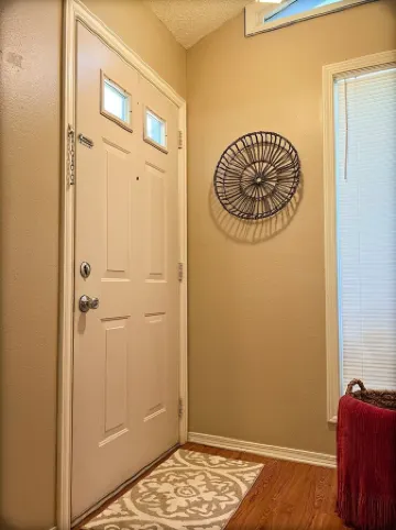 Cozy 2 bedroom 2 bath duplex near UT Tyler!