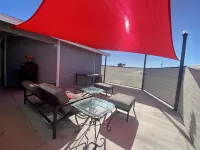 Havasu Sunflower 3 BR Closest to London Bridge