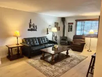 Fabulous Location Near Restaurants and Shopping Các khách sạn ở Quần thể Hồ Mammoth