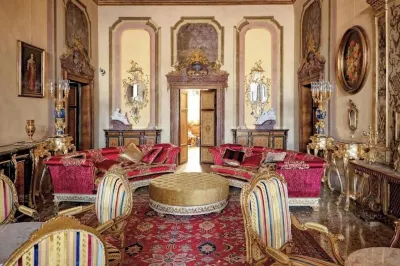 Experience Authentic Venice Luxurious Apartment in Historic Noble Floor Hotels in 