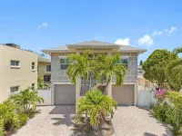 Experience Madeira Beach living near top attractions