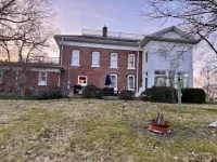 Victorian Oasis in Mineral City, near Atwood - Deer Hunting -  Hot Tub
