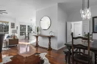 NEW Austin Hill Country -Modern, comfortable, private home - pool, fire pit, 4bd