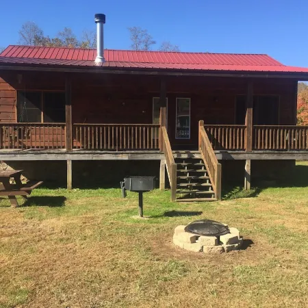 Blairsville,GA Cabin Near All Popular Georgia Mountains Activities on Hwy. 348