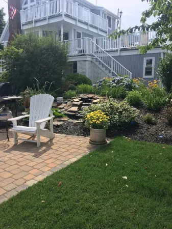 Oasis by the sea in Nahant Отели в г. Нахант