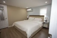 Cozy Urban Retreat