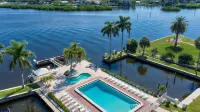 The Palm Bay club Siesta Key Beach