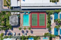 The Palm Bay club Siesta Key Beach