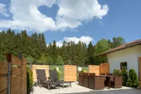 Ferienwohnung Holzebenhof - Urlaub in Traumhafter Alleinlage Hotels in Drachselsried