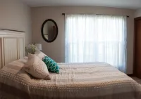 Safe Haven - Newer Home In A Quiet Neighborhood Hotels in Sugarcreek