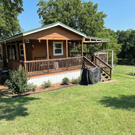 Ben Ranch Cabin # 2 located in a century old Pecan Orchard. 2 Bedroom plus couch