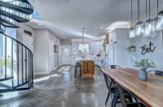 The Barn at Taylor Farms