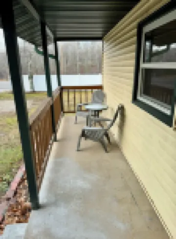 Little Bass Cabin - Kayaks & Clear Water Swimming