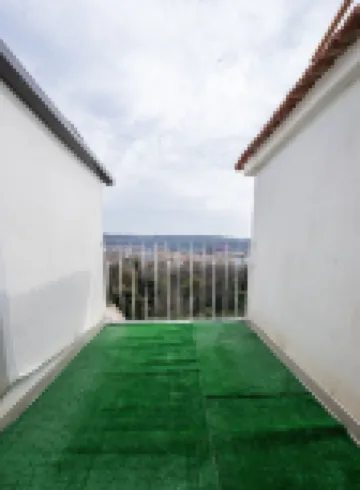 Apartment with free parking and sea view