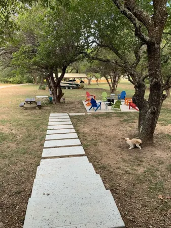 2 wooded acres on beautiful Lake Travis!