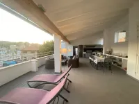 Spacious apartment with large terrace and summer kitchen