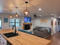 K Street Retreat: Minutes to MB Trails, Downtown Hotels near Frank Lloyd Wright’s Bachman-Wilson House