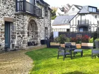 Dans Manoir Marteroy, Appartement 80m² 2 Chambres vue Mer, Plage des Rosaires Hotels in Plérin