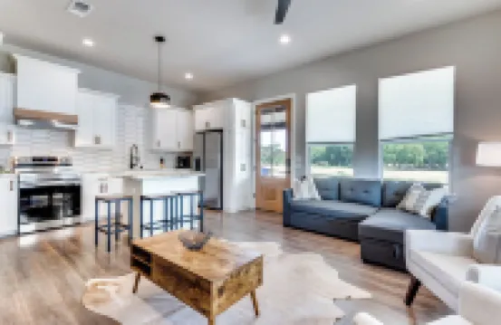 "The Little Ass Apartment Country Retreat Getaway!