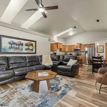 Two bedroom townhome, central to most popular destinations within Rapid City.