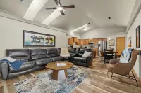 Two bedroom townhome, central to most popular destinations within Rapid City.