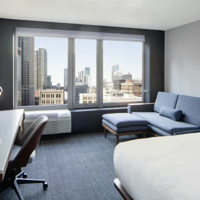 Courtyard Chicago Downtown/River North シカゴ・トリビューンタワー周辺のホテル