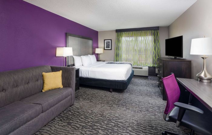 La Quinta Inn & Suites by Wyndham Kennesaw