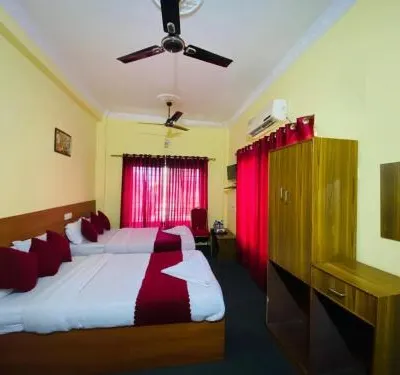 Hotel Daisy Park Hotel berhampiran Siddharthanagar