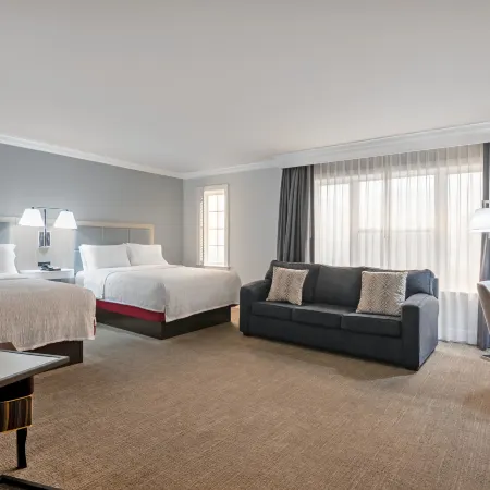 Hampton Inn & Suites Stamford