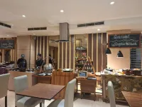 科馬腰蘭奧查茲工業飯店 - 早餐
