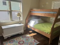 LBJ Waterfront Retreat-Large Quiet Cove, Great Views, Family Friendly, Discounts