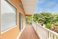 Luxury Beachside OASIS with Private Pool - Steps to private beach & restaurants