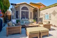 3BR #259048 A charming pool home with astonishing mountain views Great Location!